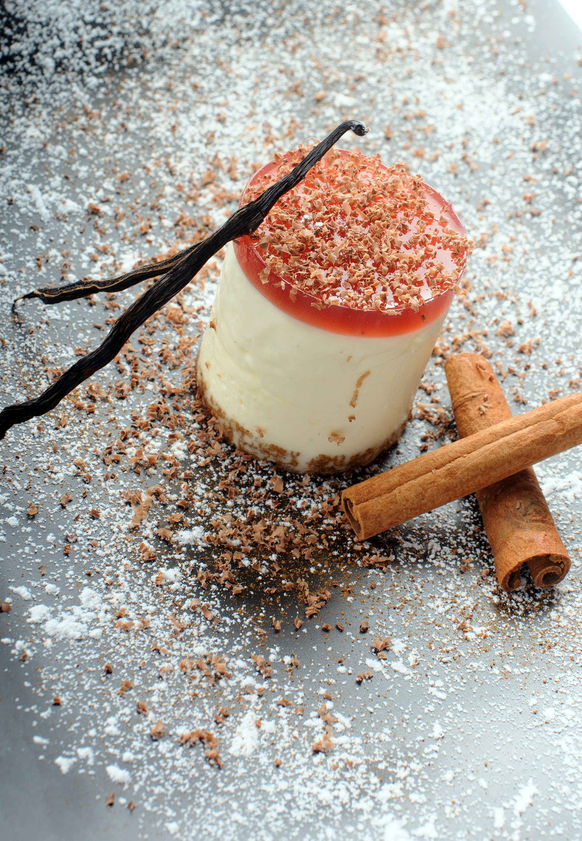 Tuorejuusto-glögikakku